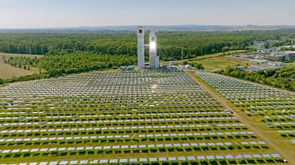 Treibstoff, grüner Fliegen, Synhelion, Sun to liquid fuel, DLR Solarturm