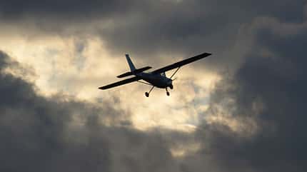 Cessna 152, Wolken