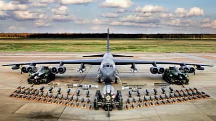 Boeing B52H, B52, Waffenlast, USAF, US Air Force, Bomber, Langstreckenbomber Re-Invigorating the Nuclear Enterprise