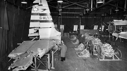 BOAC,British Overseas Airways Corporation,Comet G-ALYP,accident,aircraft,cabin,crack,crash,damage,de Havilland,metal fatigue,plane,window Fragments of a crashed de Havilland Comet, c 1954.