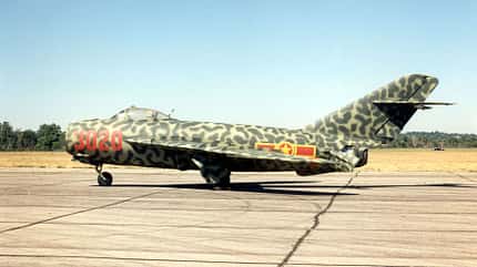 MiG-17 im Freien
