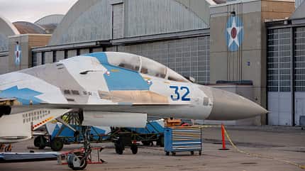suchoi, su27, su-27, flanker, kampfflugzeug, ukraine, warbird, museum, Dayton, mig, mikojan, us air force Su-27 vor Halle