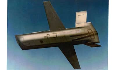 Tacit Blue, groom lake, area 51, stealth, geheim, us air force, northrop, b-2, tanrkappe, dayton usaf museum Tacit Blue in der Luft Unterseite