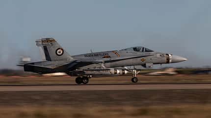 USMC, US Marine Corps, f18, F/A-18, Hornet, VMFA-323 F/A-18 VFMA-323 beim Start