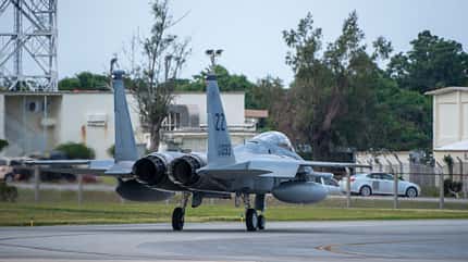 USAF, elepahnt walk, kadena air base, kampfflugzeug, f-35, lightning, f-15, eagle, E/A-18G, growler F-15 Eagle am Boden