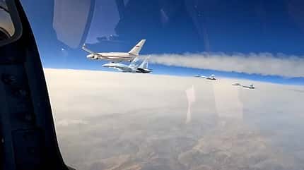 Putin, Il96, Su35