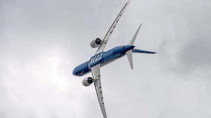 Testsaison, Flugtest, Flugzeugprogramm, Boeing 7779, Paris, Überschlag