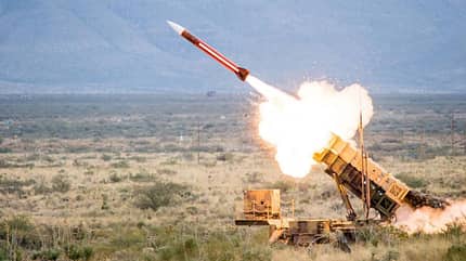 Patriot, Pac 2, GEM-t, flugabwehr, raketen, mbda, ukraine, kinschal Patriot Flugabwehrraketensystem Flugkörper beim Start