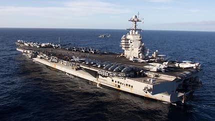 USS Gerald Ford, CVN-78, flugzeugträger, us navy, hornet, growler, carrier, homecoming USS Gerald Ford aus der Luft
