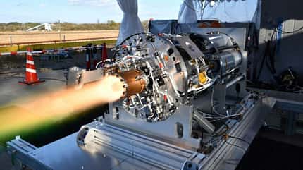 Rotation Detonation Engine, Antrieb, Triebwerk, Überschallverbrennung, RDE, Raumfahrt, Militär