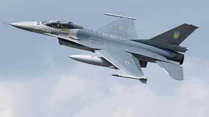 F-16 Start