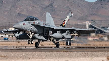 EA-18G Growler bei der Landung Nellis AFB