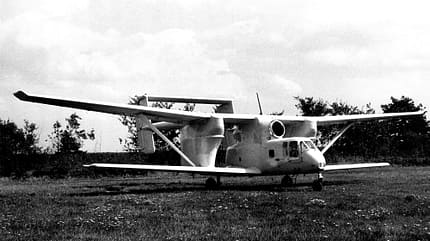 PZL, M-15, m15, Belphegor PZL M-15 Belphegor auf Wiese