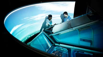 ELT, Elektrotechnik, Luftfahrttechnik, Hochschule RheinMain, Flugsimulator, Studium, A320 Simulator, Campus Rüsselsheim