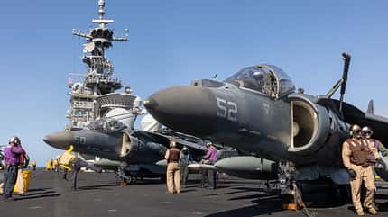 AV-8B US Marine Corps an Deck der Bataan