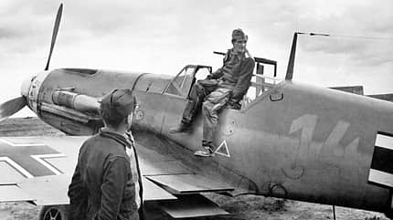 Honorarpflichtig, Luftwaffe, Tarnanstrich, Zweiter Weltkrieg, Front, Messerschmitt, Bf109E, Bf109B, Focke Wulf, Fw190A, Bf109G, Fw190A6, Fw190D, Me410, Bf109K, Me262A