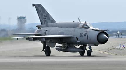 MiG21, Mikojan, Zagreb, Kroatien, MiG MiG-21 in Zagreb, März 2024.