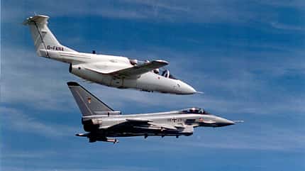 Ranger 2000, Fan Ranger, Fantrainer, Dasa, MBB, Rockwell, JPTAS, Trainer, deutsche aerospace Formation Ranger 2000 mit Eurofighter