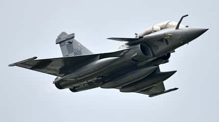 Rafale, Kroatien Erste Rafale-Kampfjets landen in Zagreb.