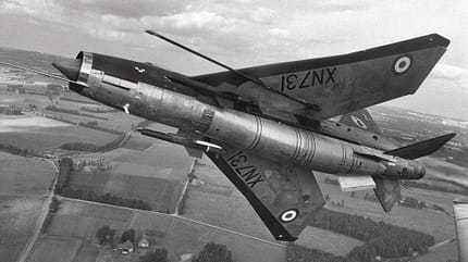 Lightning, English Electric, English Electric Lightning, britischer Überschalljäger, Fighter, P1, T55, F1, F2, F2A, F3, F6, F53