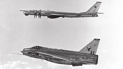Lightning, English Electric, English Electric Lightning, britischer Überschalljäger, Fighter, P1, T55, F1, F2, F2A, F3, F6, F53