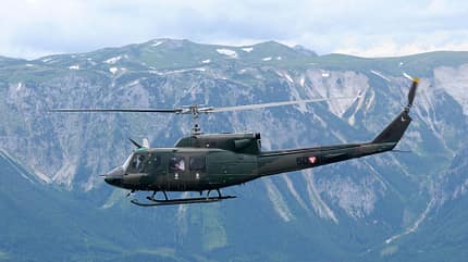 Agusta Bell AB 212 Österreich im Flug