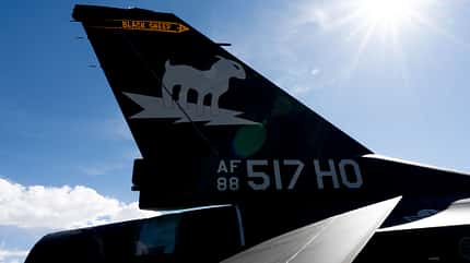 F-16 8th FS Detail Leitwerk