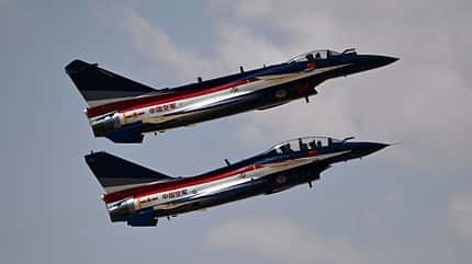 Chinas Kunstflgteam Ba-Yi bei der Egypt Airshow