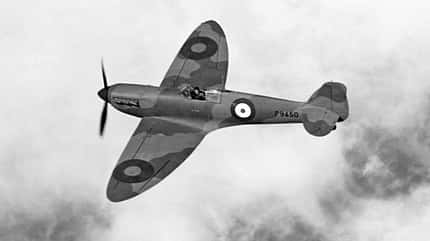 Spitfire Mk, Supermarine, Bf109 Messerschmitt, Battle of Britain, Bf109E, Spitfire Mk. I/II, RAF, Zweiter Weltkrieg, Luftwaffe, Jagdflugzeug