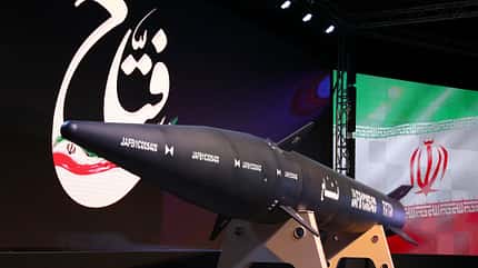 Iran, Israel, Angriff Iranische Fattah-1-Rakete am Boden