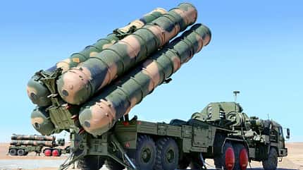 Iran, Israel, Angriff, S-300 Iranisches Flugabwehrsystem S-300 auf Fahrzeug