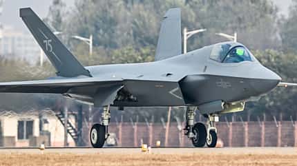 J35, J-35, FC31, Shenyang, Stealth, China Neue Kampfjets aus China feiern Premiere.
