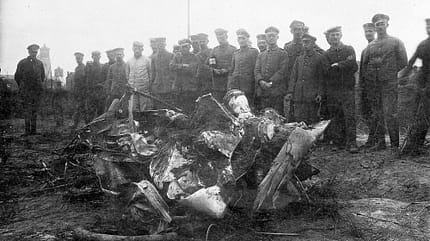 Immelmann, Max Immelmann, Jagdflieger, Erster Weltkrieg, Absturz Avion, Fokker, Luftkampf Lens, Wrack, Max Mulzer, Flak
