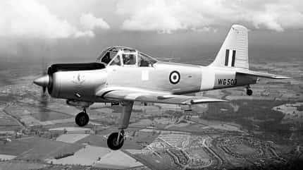 Pervical Provost, Schulflugzeug, Royal Air Force, Trainer, Percival Aircraft Ltd., Luton Ein Percival Provost Prototyp (WG503) mit Alvis-Motor während eines Testfluges