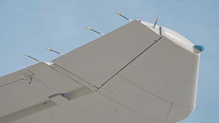 C-27J, Clean Aviation, Clean Sky 2, DLR, Airbus, Leonardo, ONERA, Sauberes Fliegen, Nachhaltigkeit Unter Clean Sky 2 entwickelten Flügelspitzen mit einer Klappe an der Hinterkante