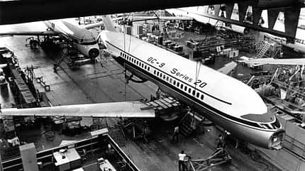 Douglas, DC-9 Douglas DC-9-20 in der Montage