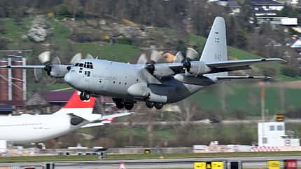 C-130, Hercules ,Zürich, A400M, C-27J C-130 Hercules in Zürich