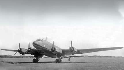 Deutsche Beuteflugzeuge, Rote Armee, Focke-Wulf Fw 190, Messerschmitt Me 262, Fw 190 A-4, Heinkel He 162, Fw 200, Henschel Hs 126, Heinkel He 111, Fw 189 A-3, Junkers Ju 87, Do 17 Die Fw 200 C-3/U2 F8+GW ging am 31. Januar 1943 auf einem Versorgungsflug nach Stalingrad verloren