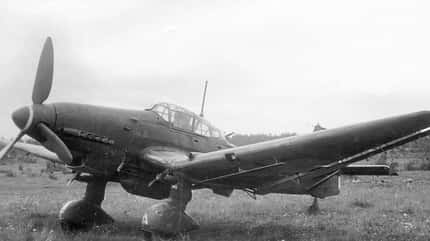 Deutsche Beuteflugzeuge, Rote Armee, Focke-Wulf Fw 190, Messerschmitt Me 262, Fw 190 A-4, Heinkel He 162, Fw 200, Henschel Hs 126, Heinkel He 111, Fw 189 A-3, Junkers Ju 87, Do 17 Eine erbeutete Junkers Ju 87