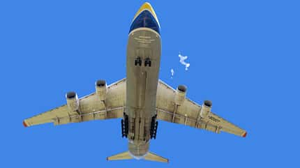 Antonow, Antonov, An124, An-124, Stuttgart, Ukraine Antonow An-124 von Antonov Airlines in Aktion.