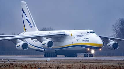 Antonow, Antonov, An124, An-124, Stuttgart, Ukraine Antonow An-124 von Antonov Airlines in Aktion.