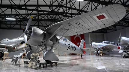Museum, Istanbul, Türkei, PZL, P-24 PZL P-24 im Hangar