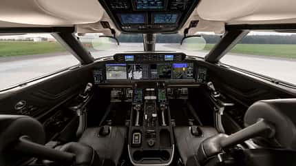 Gulfstream G800, Business Aviation, Business Jet, Geschäftsreisejet, Aerospace Savannah Cockpit der Gulfstream G800