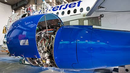 Superjet 100, Suchoi, PowerJet, SaM146 Superjet 100 geöffnete Triebwerksverkelidung des SaM146
