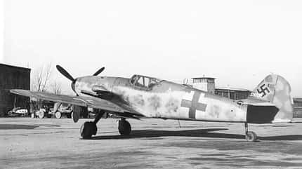 Messerschmitt Bf 109 Kurfürst 330136