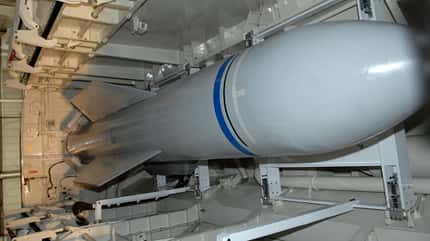 MOAB, GBU-43, MOP, GBU-57 GBU-57 im Waffenschacht einer B-2 Spirit