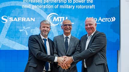 Militärhubschraubertriebwerk, Cédric Goubet, Safran Helicopter Engines, Riccardo Procacci, Avio Aero, Michael Schreyögg MTU Aero Engines Cédric Goubet (Safran Helicopter Engines), Riccardo Procacci (Avio Aero) und Michael Schreyögg (MTU Aero Engines; v. l.)