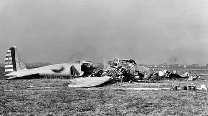 Wrack Boeing Model 299 nach Absturz