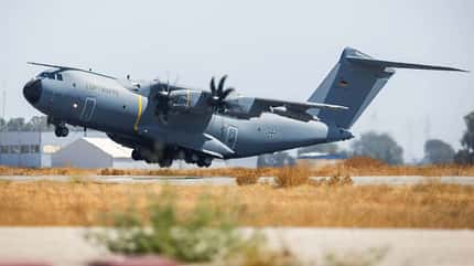 Airbus A400M 54+50 bei der Auslieferung an die Luftwaffe.