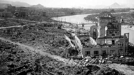 US-Soldaten, Hiroshima, US-Pilot, Kriegsgefangene, Atombombe, Japan Von Atombombe vernichtete Fläche in Hiroshima